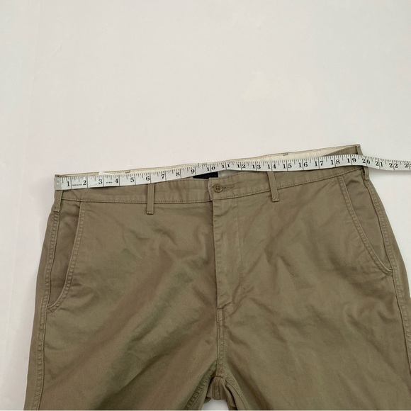 Levi's Two Hose Brand Khaki Pants Men’s Size 38 X 34 Chino Straight  Flat Front - Picture 11 of 16